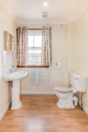 Shower - Little Laight, Stranraer (Stranraer)