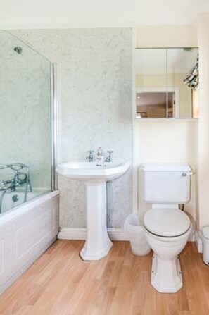 Shower - Little Laight, Stranraer (Stranraer)