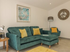 Living area - 18 Meadow Retreat, Dobwalls (Liskeard)