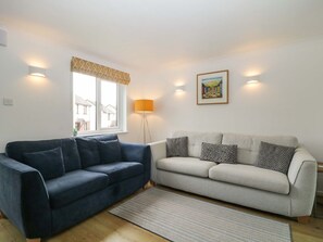 Living area - Croyde Pebbles, Croyde, Devon. (Braunton)