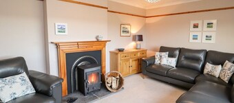 Ar Dachaigh, Lochmaddy, North Uist