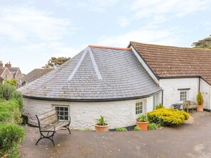 Exterior - Round Barn, Ilfracombe (Ilfracombe)