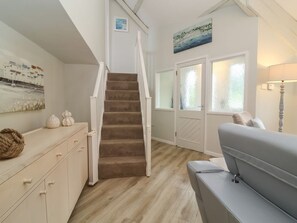 Interior - Round Barn, Ilfracombe (Ilfracombe)