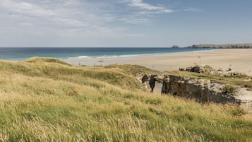 Tæt på stranden