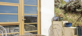 Teach Tra East, Perranporth