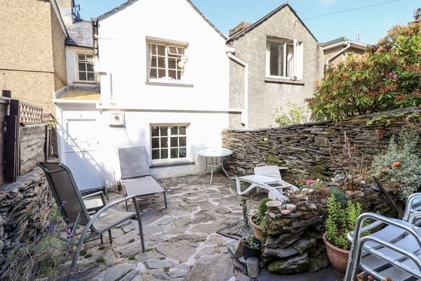 Pump Cottage, 8 Glyn Terrace