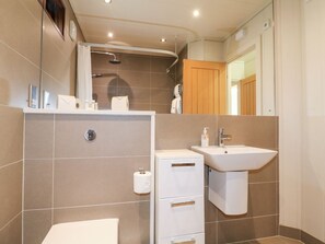 Shower - TICKENCOTE, stylish interior, WiFi, Exton (Oakham)