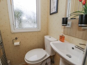 Shower - Beachside Retreat in Towyn (Abergele)