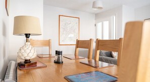 Dining - Grasmere: A Cozy Retreat (Ambleside)