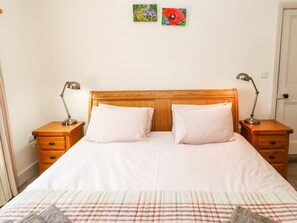 2 bedrooms, WiFi - Shepherd's Lodge, Reeth (Richmond)