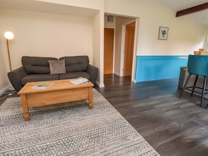Living area - Cowslip in Saltburn-By-The-Sea (Saltburn-by-the-Sea)