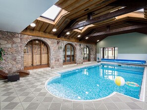 Pool - Brookway Lodge, Caerwys (Holywell)