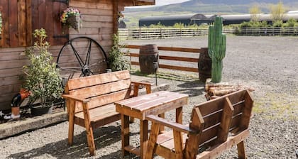 Whiskey Creek Cabin, Castlerock