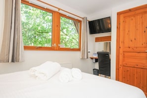 3 bedrooms, WiFi