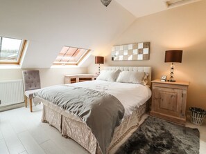 2 bedrooms, WiFi - Cob Barn, Aylesbeare (Exeter)