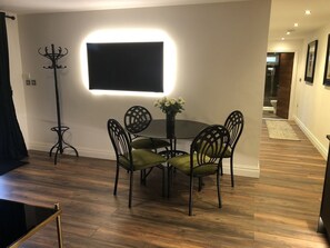 Dining - Wayside Lodge, Blackpool (Blackpool)