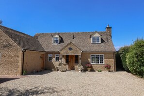 Exterior - Leafield Cottage, Brockworth (Gloucester)