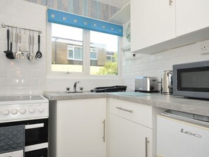 Private kitchen - 8 Hillside, Kilkhampton (Bude)