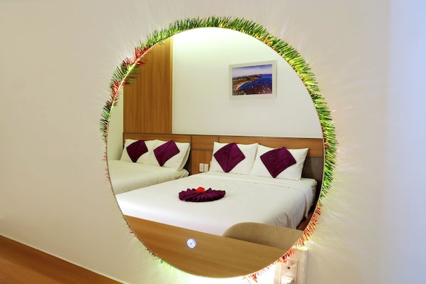 Deluxe Quadruple Room | Minibar, free WiFi, bed sheets - Anna Seaview Hotel and Spa (Phu Quoc)