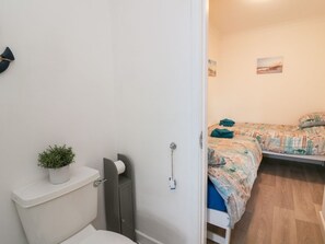 Shower - Ty Cariad, St Clears, Smart TV (Carmarthen)