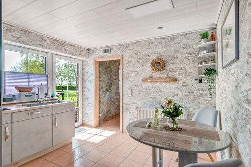 Ferienhaus 'Galeriehaus Bootsmann' Seeblick und WLAN