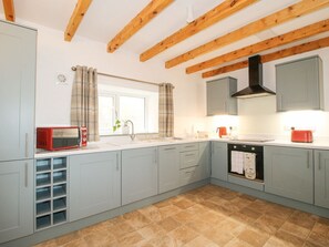 Dishwasher - Chester, Overton nr Ellesmere. (Wrexham)