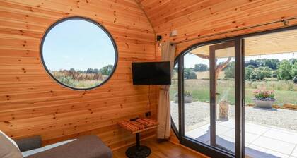 Bugley Pools Hideaway, Gillingham