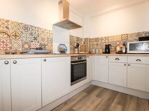 Private kitchen - EdyVean Coastal Retreat (St. Austell)
