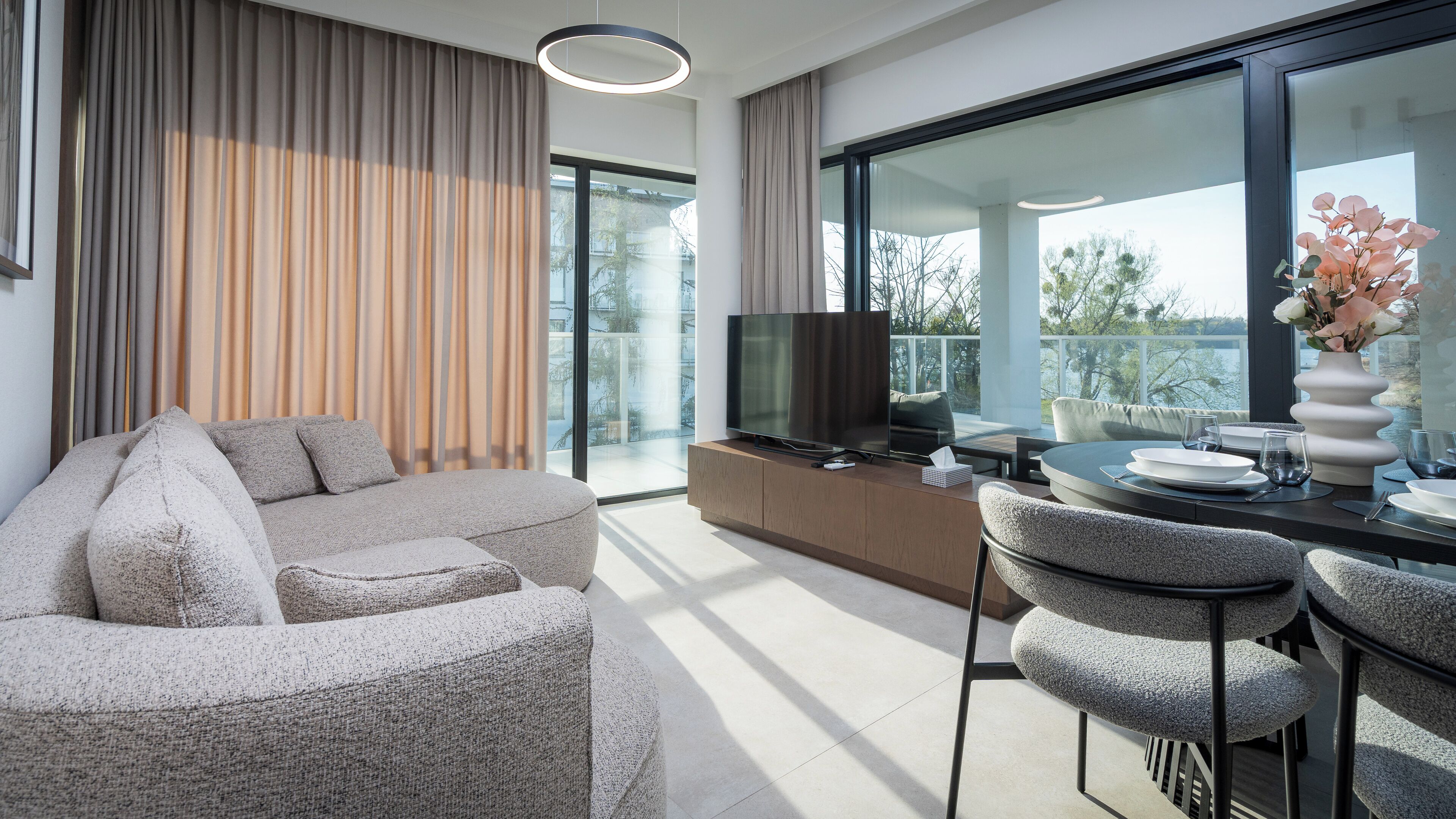 Apartment (14) | Living area | Flat-screen TV