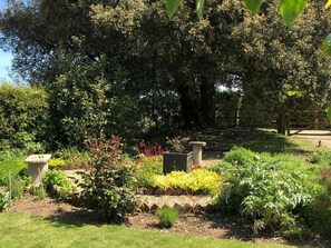 Property grounds - Kitty's Loft, Godshill (Ventnor)