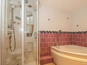 Shower - Rose Cottage, Swanage, Dorset. (Swanage)