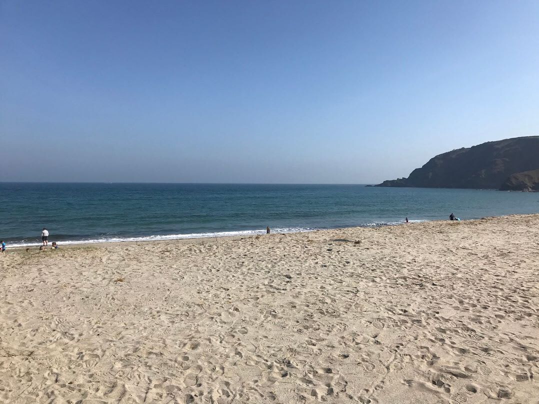 靠近海滩
