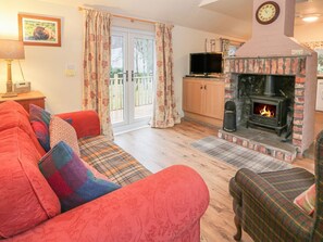 Living area - The Sheiling Retreat in Nature (Callander)