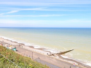 Beach nearby - Rose cottage, Cromer (Cromer)