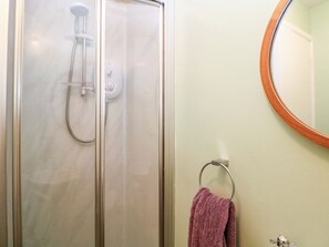 Shower - Little Thornsett, Chelmorton (Buxton)
