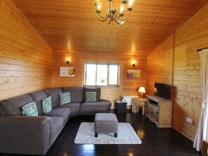 Living area - Cherry Lodge, Lanivet (Bodmin)