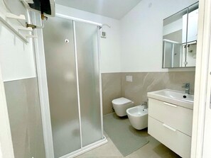 Apartment | Bathroom - Apartment in Porto Santa Margherita (Caorle)