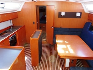 Interior - Sun-Kissed Sailing Adventure in the Ionian Islands, Lefkada (Lefkada)