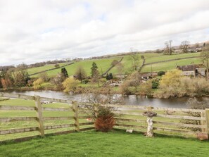 Property grounds - Riverside, Grassington (Grassington)