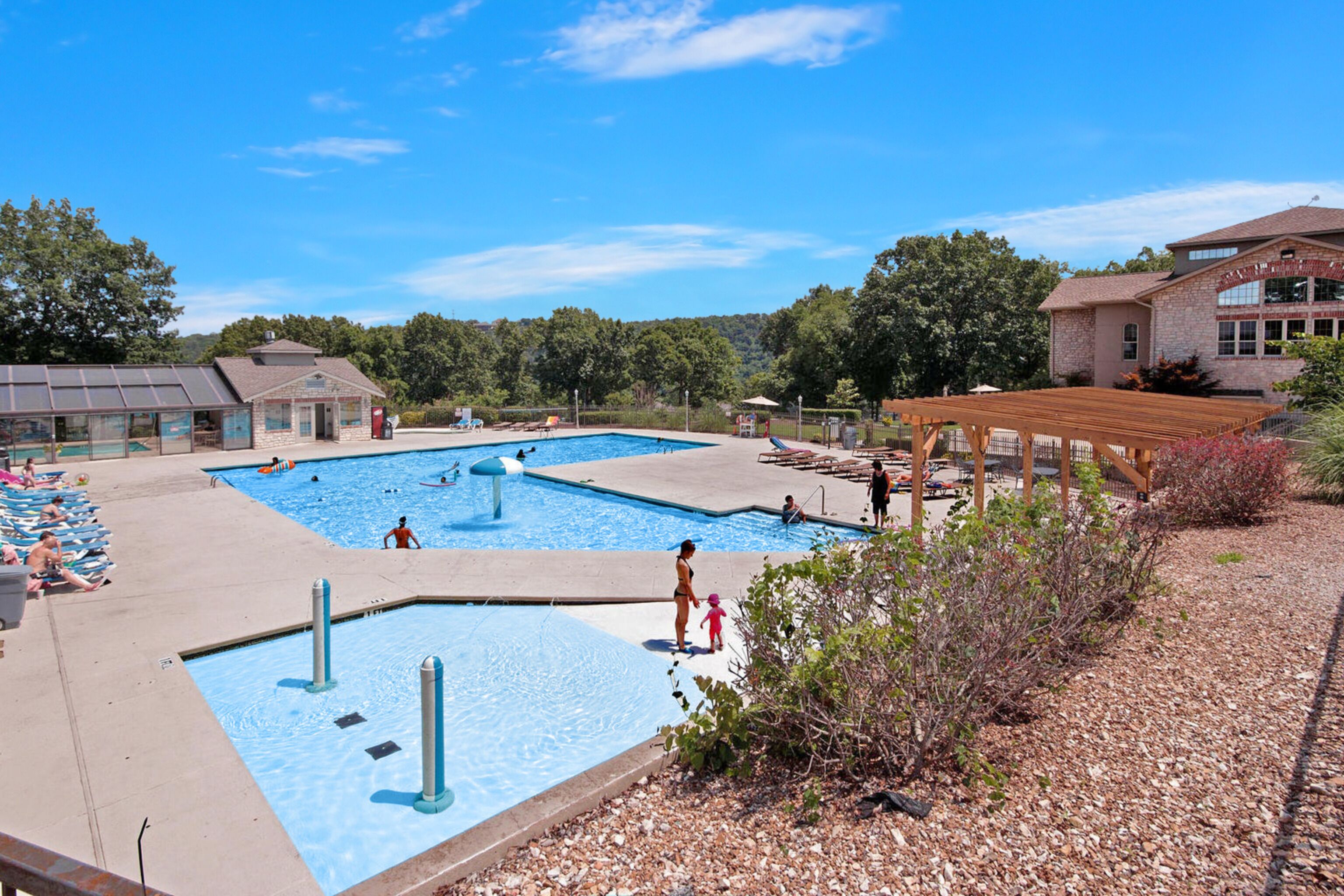 Piscine couverte, piscine chauffée