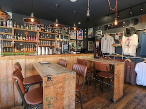 Bar (in der Unterkunft)