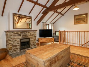 Fireplace - Ribby Barn, Lerryn, Cornwall (Lostwithiel)