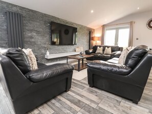 Living area - Lodge 4 Box Tree, Kirkby Lonsdale (Lancaster)