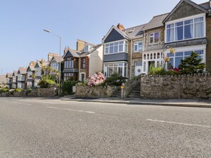 Exterior - Seascape: A Coastal Retreat (Newquay)