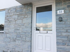 Exterior detail - 6B The Mews, Harlyn, Cornwall (Padstow)