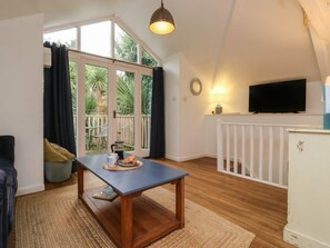 Living area - Apple Tree Cottage, Appledore (Bideford)