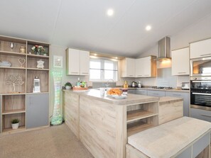 Private kitchen - Charming 2 Summerleaze Home in Bude (Bude)