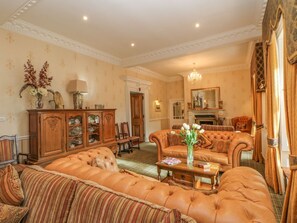 Living area - Horsley Hall, Eastgate (Bishop Auckland)