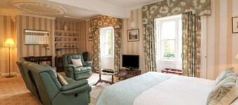 Horsley Hall, Eastgate