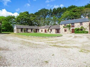 Exterior - Flower House, Marazion (Hayle)